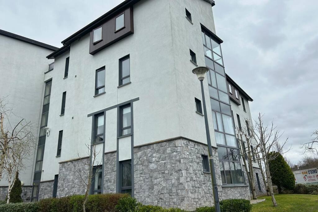 Apartment Entire , Centre Carrick on Shannon